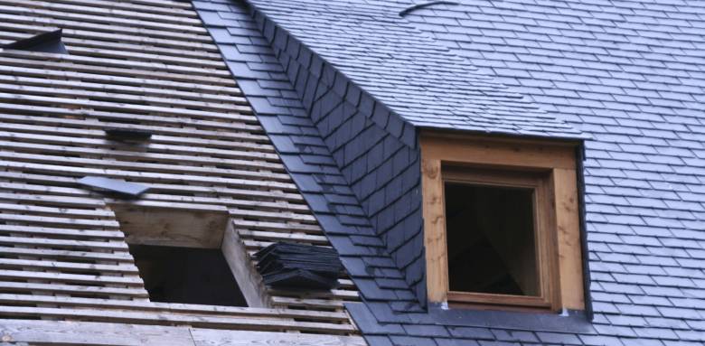 Rénovation de lucarne et ardoises